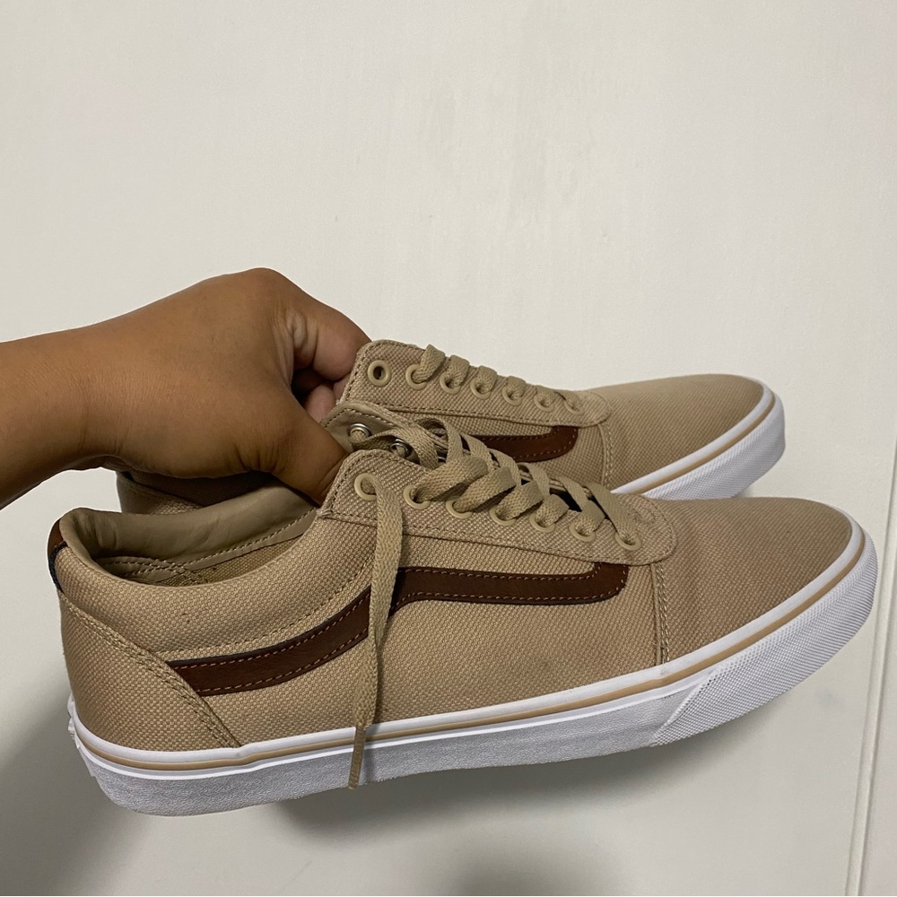 Vans men beige tan shoes